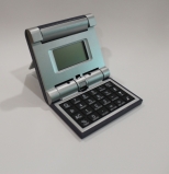 Calculator birou TIME, incarcare solara si baterie inclusa, cu ecran rabatabil si calendar, design atractiv pt birou